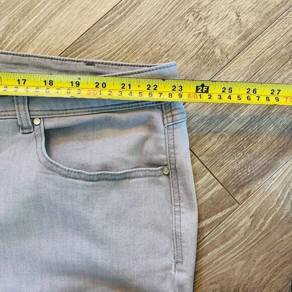 Laura Plus Women’s Pants 24 Grey With Pearls Plus Size - Picture 9 of 13